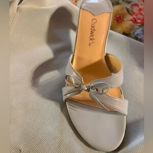 Women’s dress sandals. Size 7. Light blue. Leather.